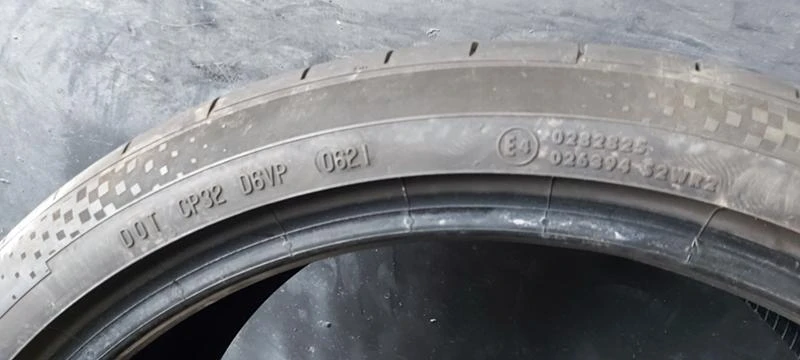 Гуми Летни 225/40R19, снимка 7 - Гуми и джанти - 35134641