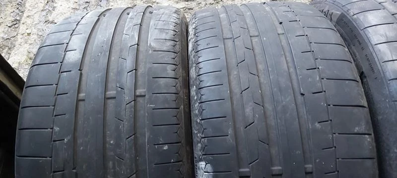 Гуми Летни 225/40R19, снимка 2 - Гуми и джанти - 35134641