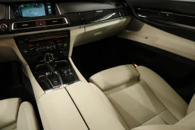 BMW 750 xDrive M Sport Paket B&O, снимка 11
