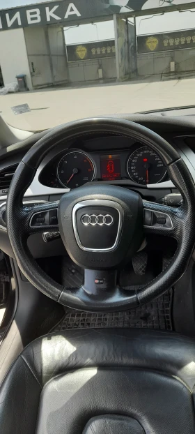 Audi A4 Комби, снимка 8