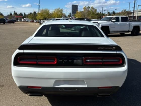 Dodge Challenger CARFAX * *   * *  | Mobile.bg    5