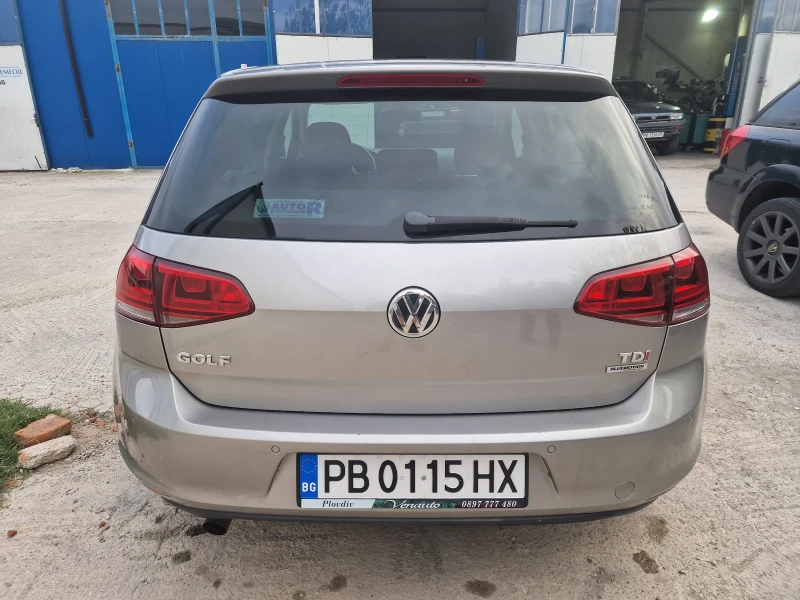 VW Golf, снимка 4 - Автомобили и джипове - 47398643