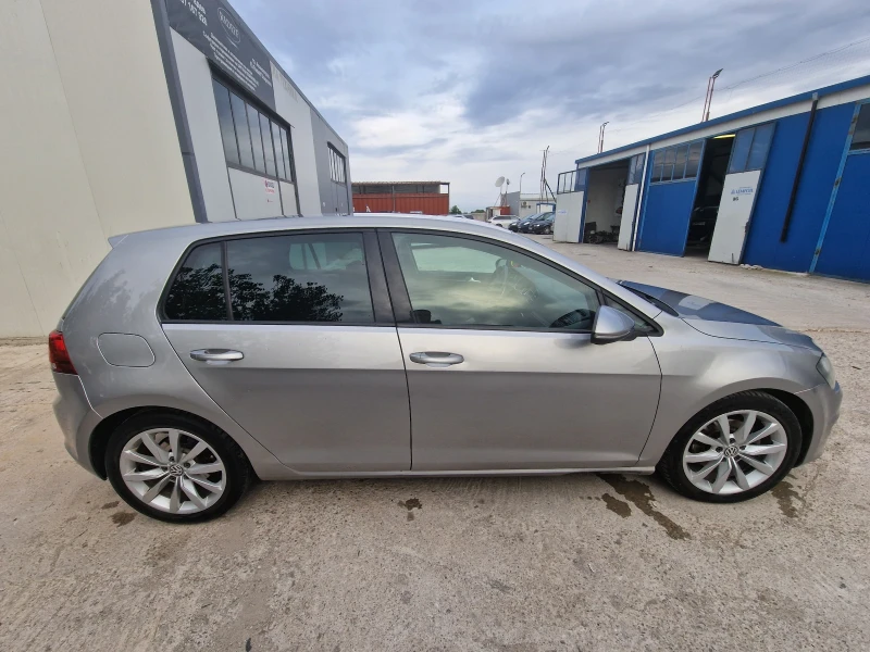 VW Golf, снимка 1 - Автомобили и джипове - 47398643