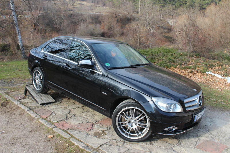 Mercedes-Benz C 320 3.0TDI РЪЧКА, снимка 16 - Автомобили и джипове - 48158725