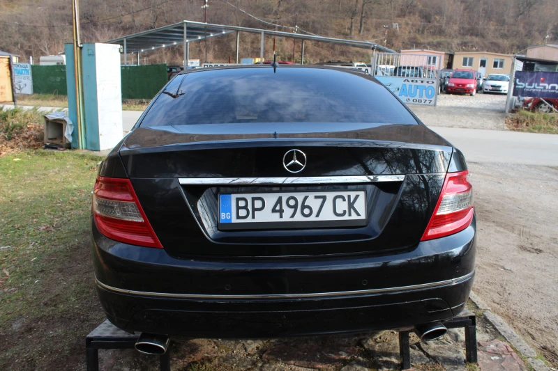 Mercedes-Benz C 320 3.0TDI РЪЧКА, снимка 6 - Автомобили и джипове - 48158725