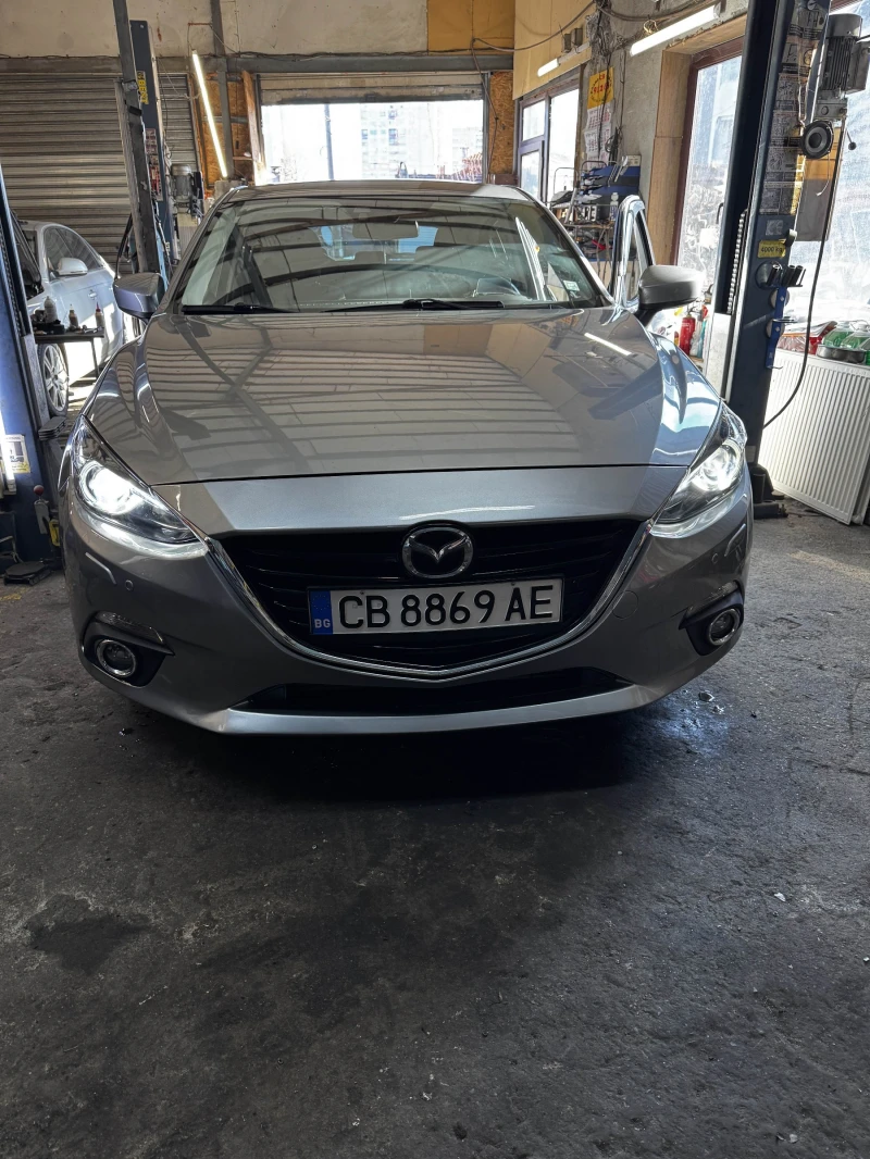 Mazda 3 2.2D SKYACTIV, снимка 8 - Автомобили и джипове - 48824680