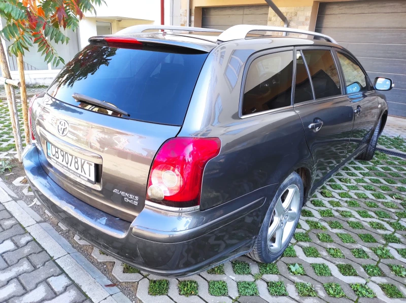 Toyota Avensis 2.2 d-cat, снимка 4 - Автомобили и джипове - 49483525