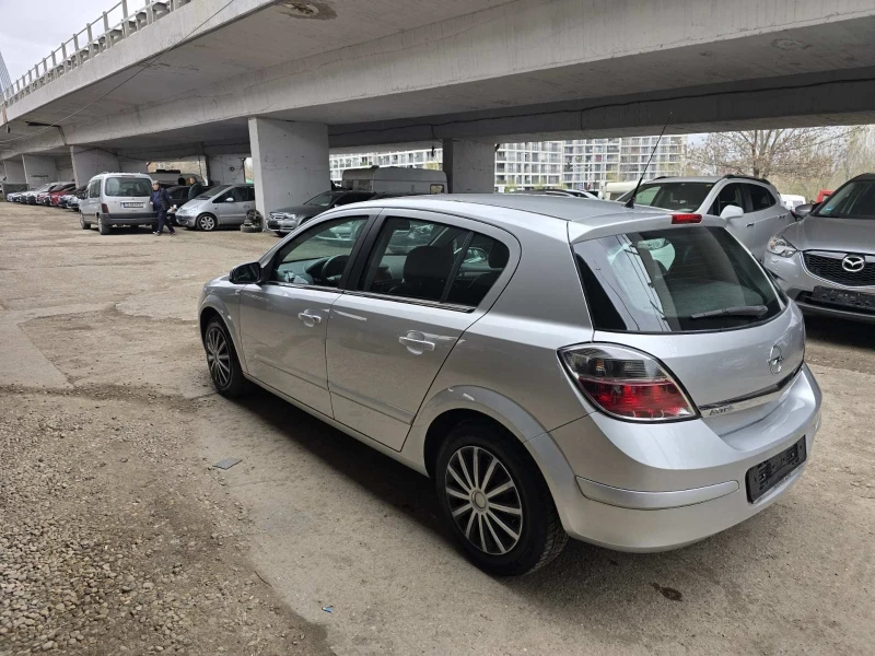 Opel Astra 1.6 фейс, cosmo Италия , снимка 3 - Автомобили и джипове - 52658089