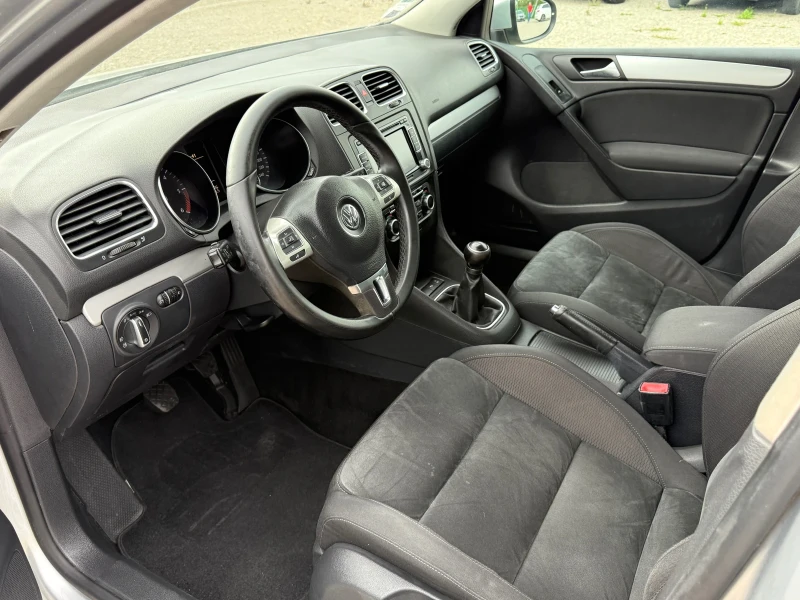 VW Golf 2.0tdi High-Line , снимка 9 - Автомобили и джипове - 50398671