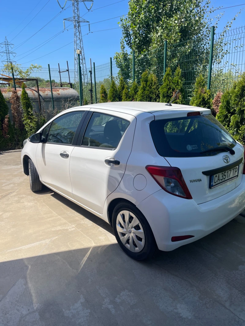 Toyota Yaris, снимка 2 - Автомобили и джипове - 50879782