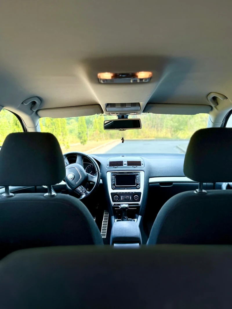 Skoda Octavia Scout 2.0TDI 140hp CR, снимка 8 - Автомобили и джипове - 51118940