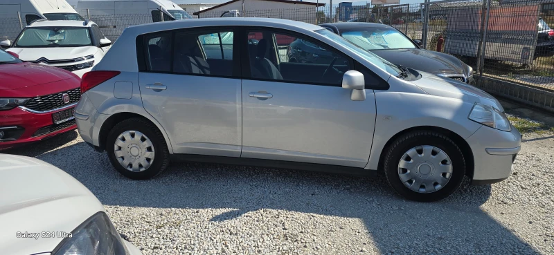 Nissan Tiida 1.6 BENZIN, снимка 6 - Автомобили и джипове - 51348351