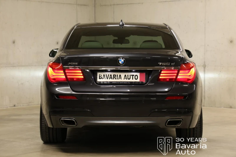 BMW 750 xDrive M Sport Paket, снимка 4 - Автомобили и джипове - 51424938