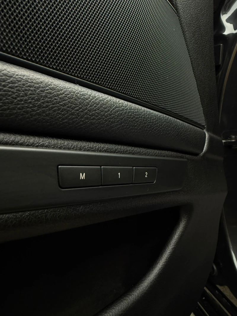 BMW 530 M/PACK INDIVIDUAL SPORTPAKET PERLA FULL, снимка 10 - Автомобили и джипове - 52645111