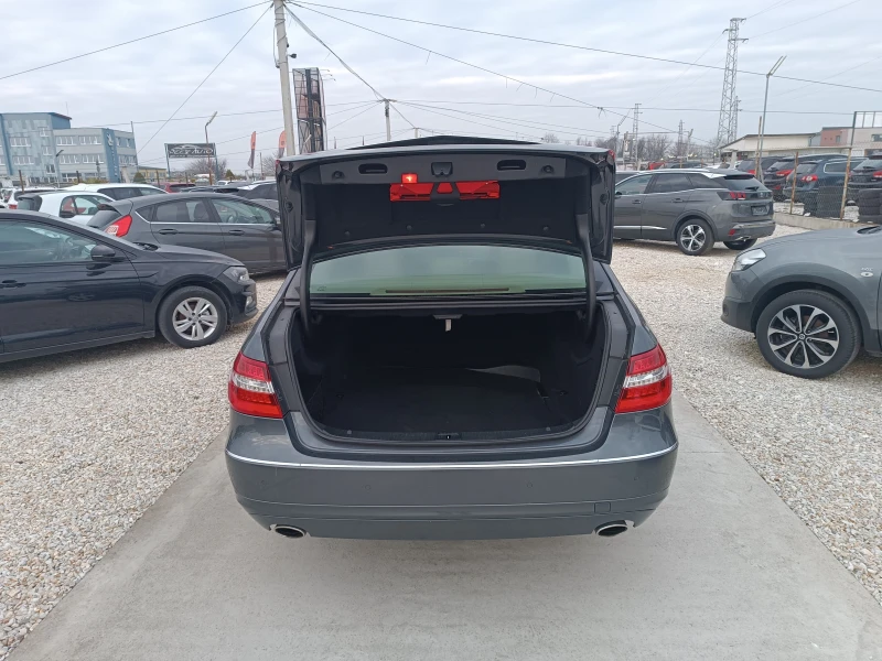Mercedes-Benz E 350 350 CDI 4Matic, снимка 14 - Автомобили и джипове - 52748660