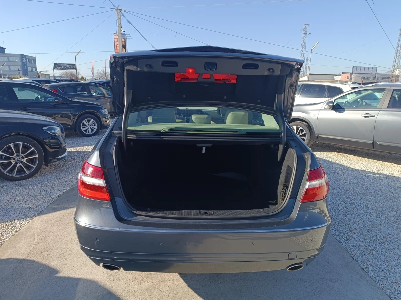 Mercedes-Benz E 350 350 CDI 4Matic, снимка 16 - Автомобили и джипове - 52748660