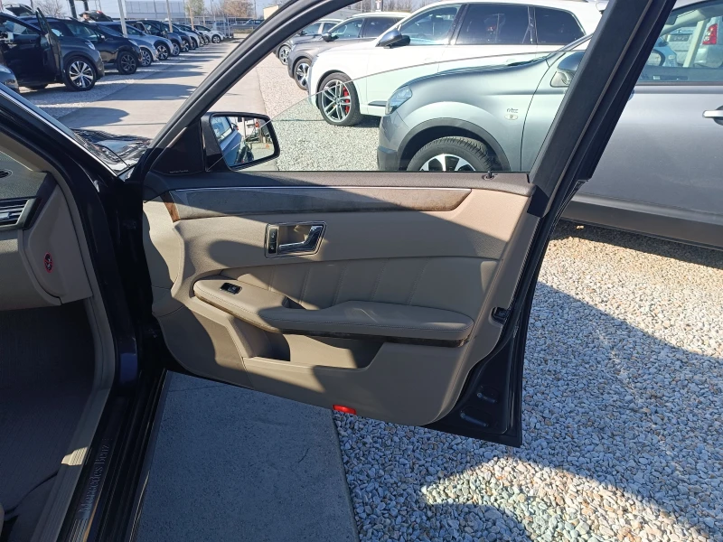 Mercedes-Benz E 350 350 CDI 4Matic, снимка 10 - Автомобили и джипове - 52748660