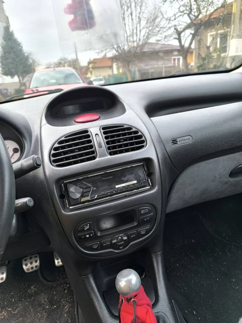 Peugeot 206, снимка 2 - Автомобили и джипове - 52770643