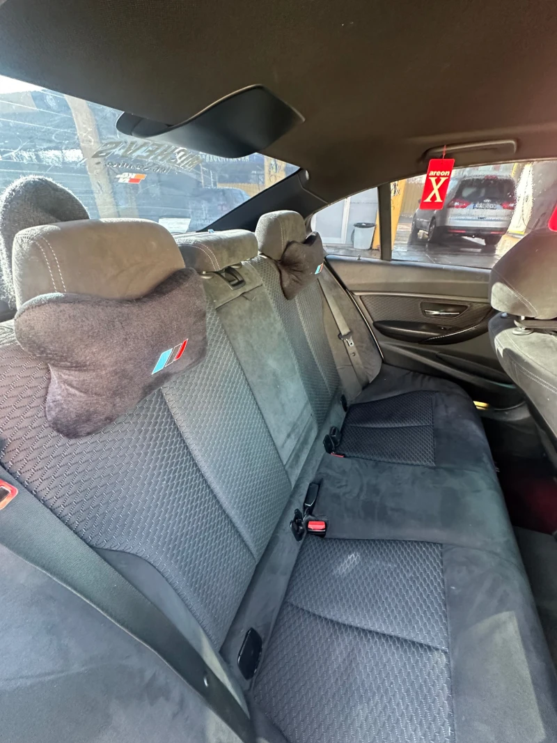 BMW 330 MPerformance! Задно! zf8hp! УНИКАТ!, снимка 12 - Автомобили и джипове - 52787235