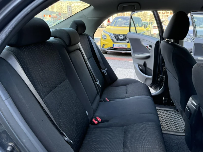 Toyota Corolla, снимка 6 - Автомобили и джипове - 53113056