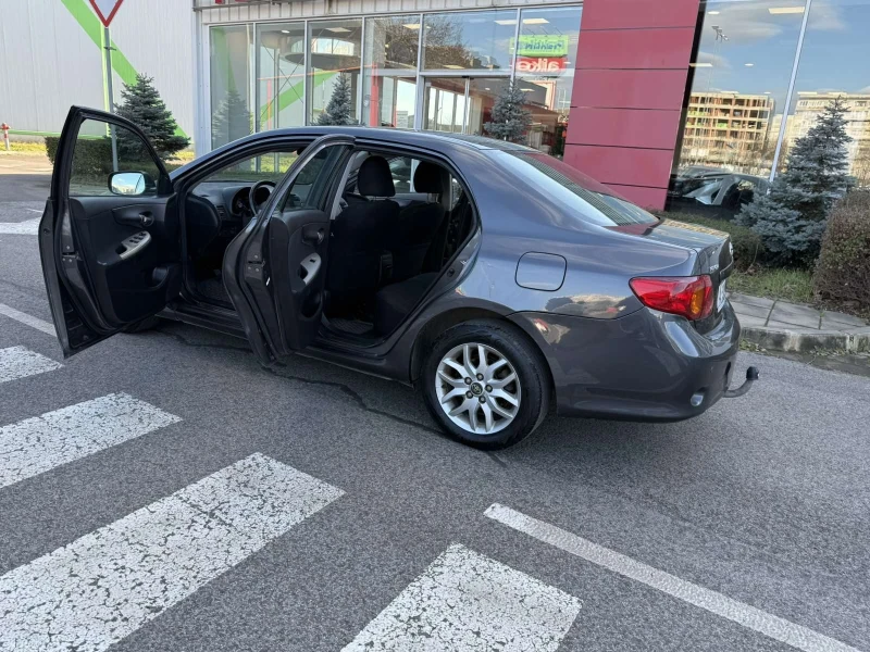 Toyota Corolla, снимка 9 - Автомобили и джипове - 53113056
