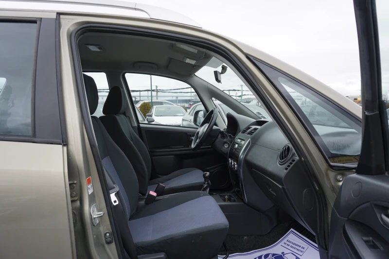 Fiat Sedici 1.6/4х4/ГАЗОВА УРЕДБА , снимка 11 - Автомобили и джипове - 53467327