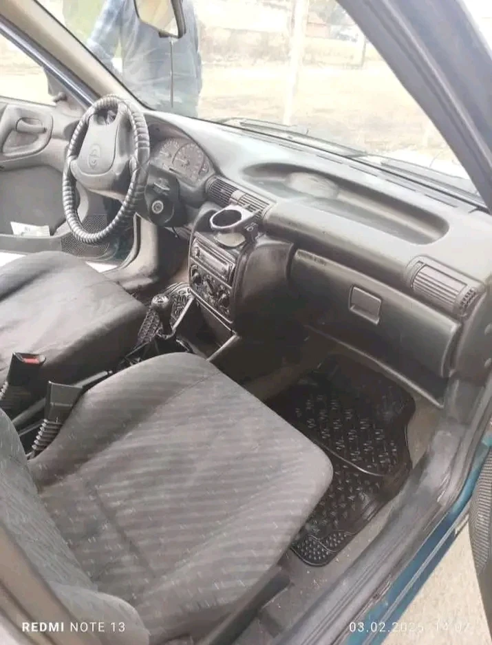 Opel Astra, снимка 6 - Автомобили и джипове - 49415321