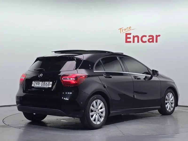 Mercedes-Benz A 200, снимка 2 - Автомобили и джипове - 55091055