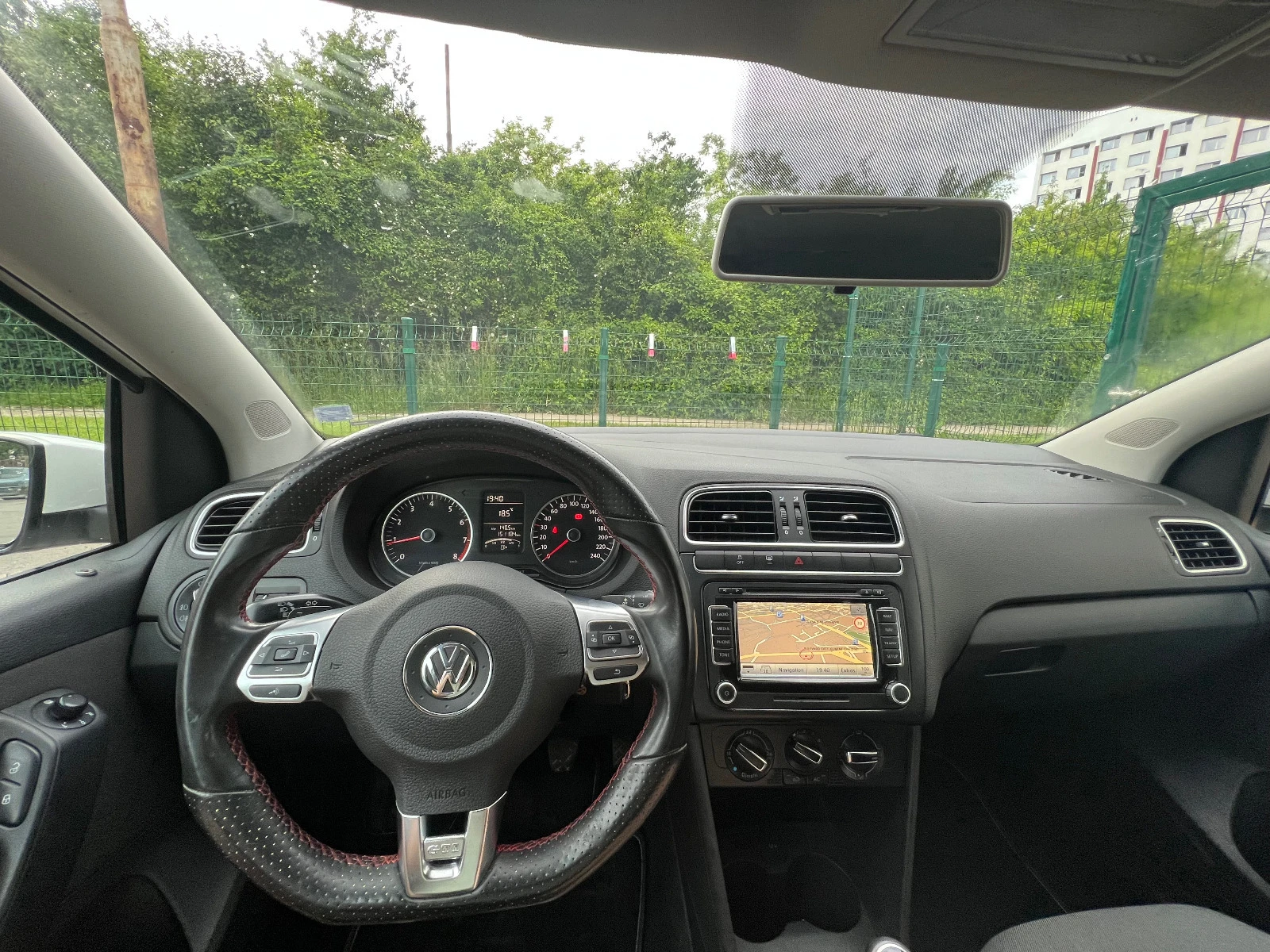 VW Polo 1.2 - изображение 10