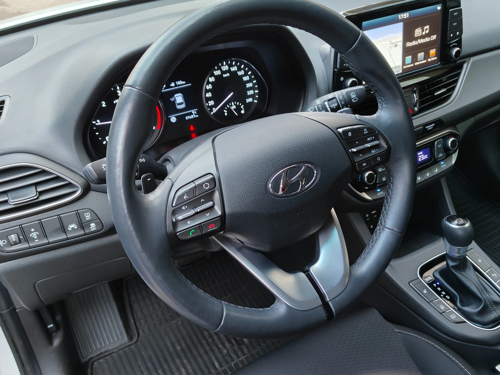 Hyundai I30 ��������� 136 �� ���� �� 31.12 | Mobile.bg � ����������� 13