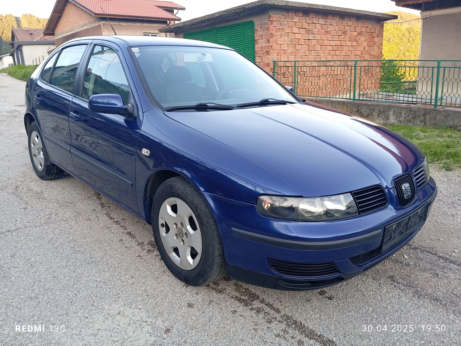 Seat Leon 1.9 tdi 110 к.с. - изображение 2