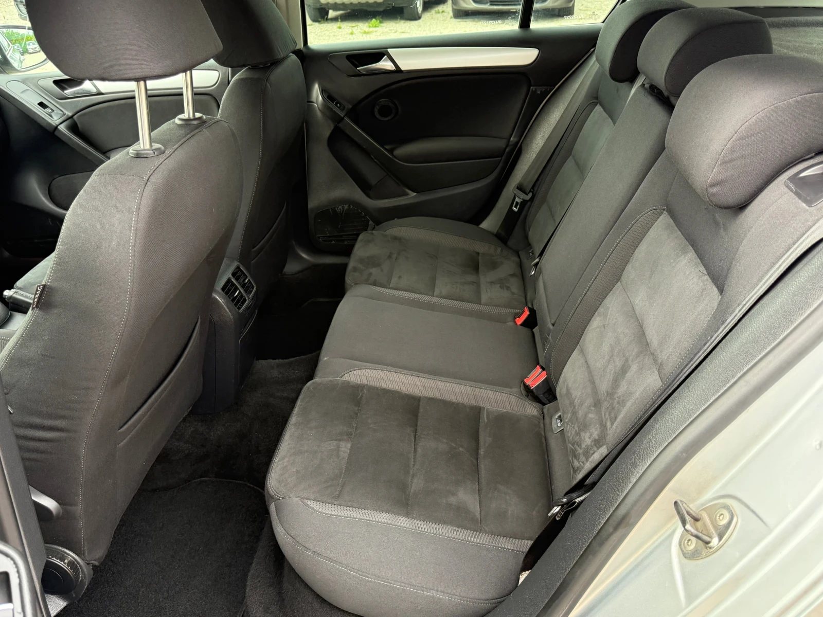 VW Golf 2.0tdi High-Line  | Mobile.bg — изображение 14