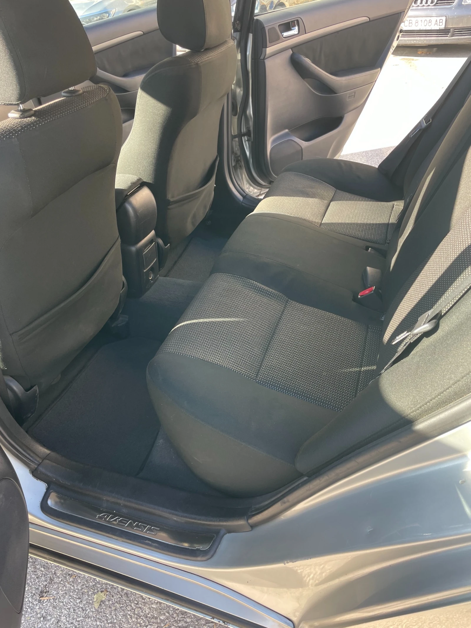 Toyota Avensis  - изображение 9
