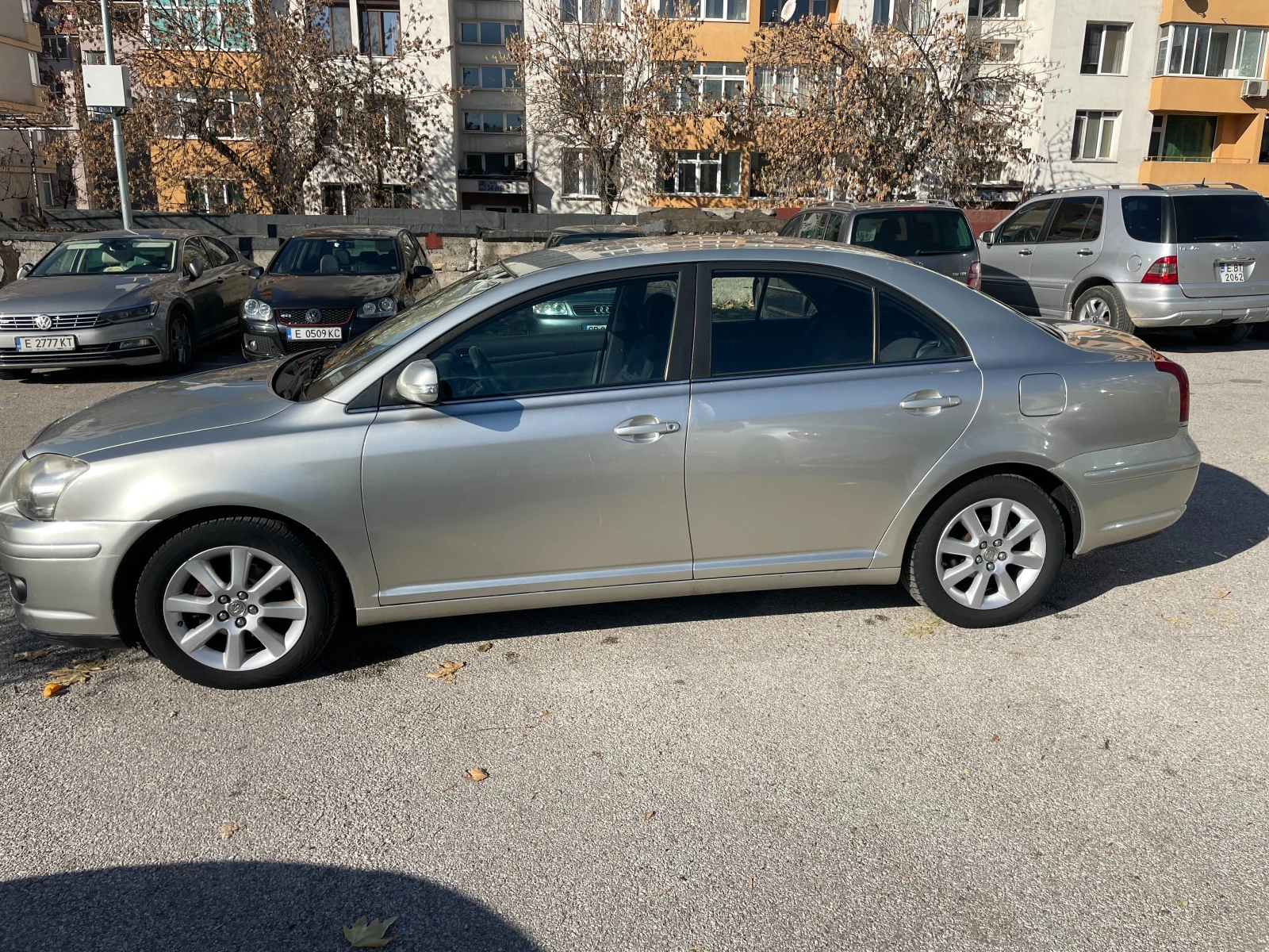 Toyota Avensis  - изображение 2