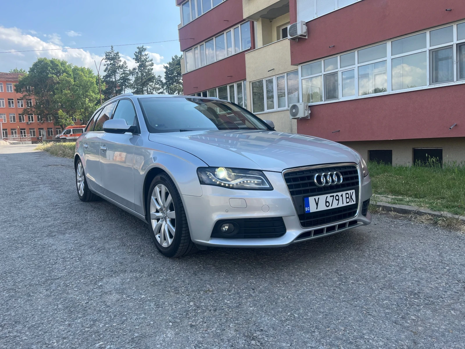 Audi A4 B8 Avant 2.0 TDI - изображение 5