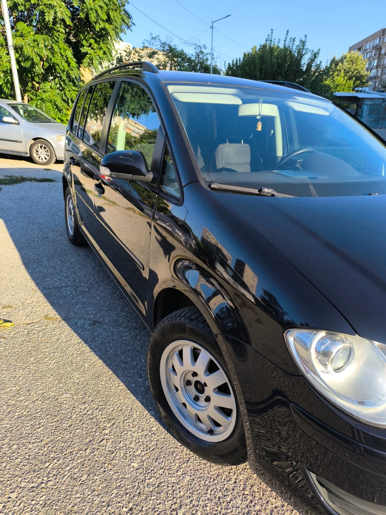 VW Touran 2.0 BMM - изображение 3