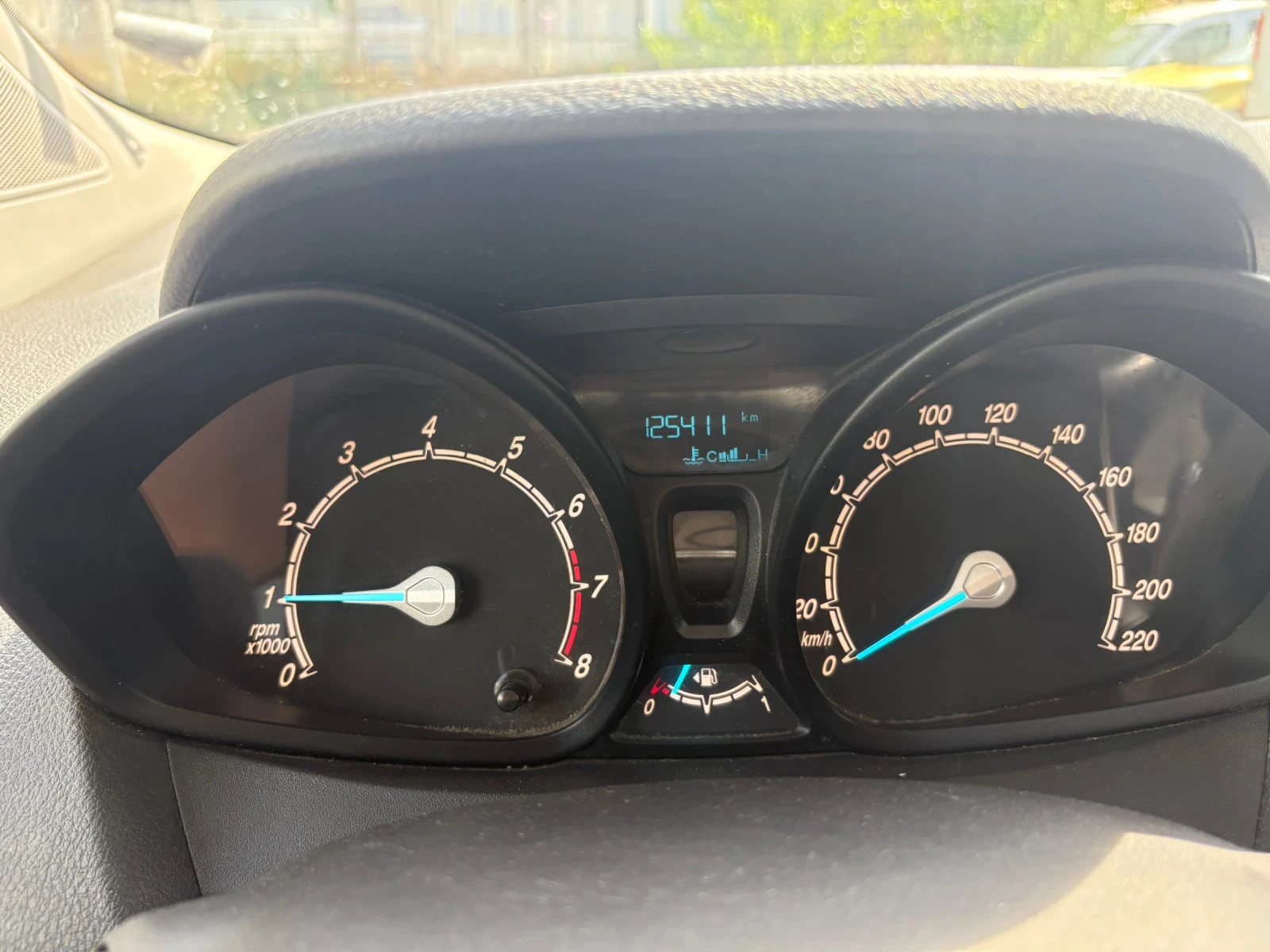 Ford Courier  - изображение 5