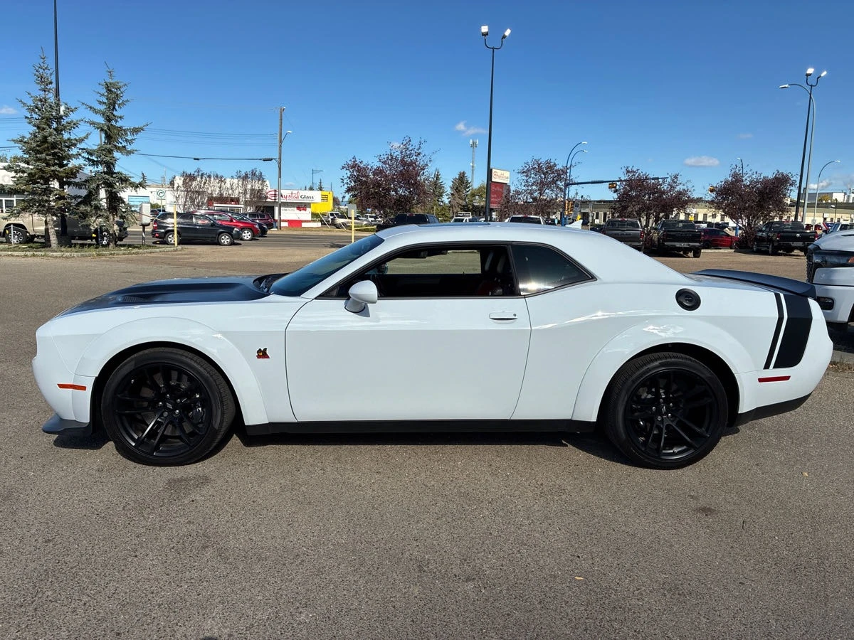 Dodge Challenger CARFAX * * АВТО КРЕДИТ * *  - изображение 3