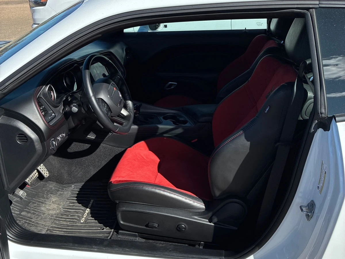 Dodge Challenger CARFAX * * АВТО КРЕДИТ * *  - изображение 7