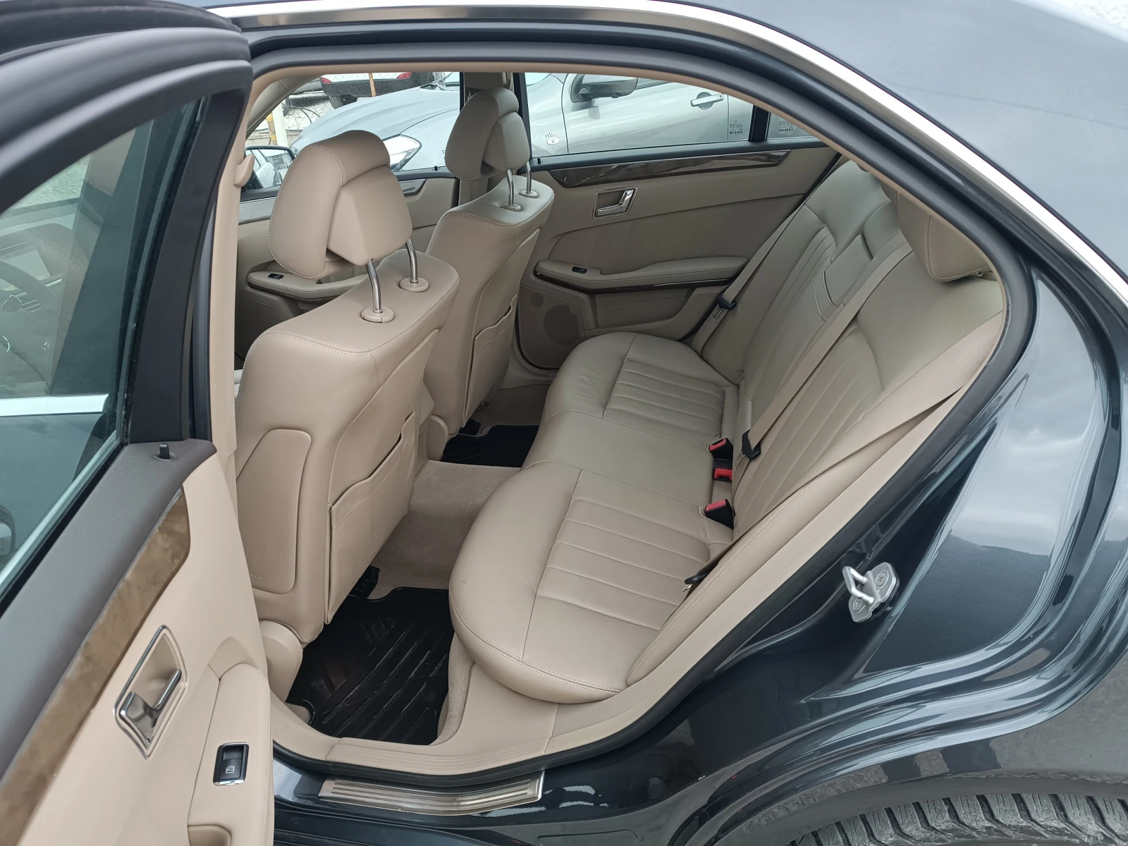 Mercedes-Benz E 350 350 CDI 4Matic | Mobile.bg � ����������� 10