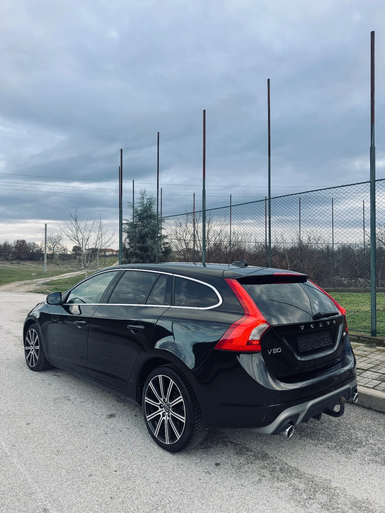 Volvo V60 | Mobile.bg � ����������� 1
