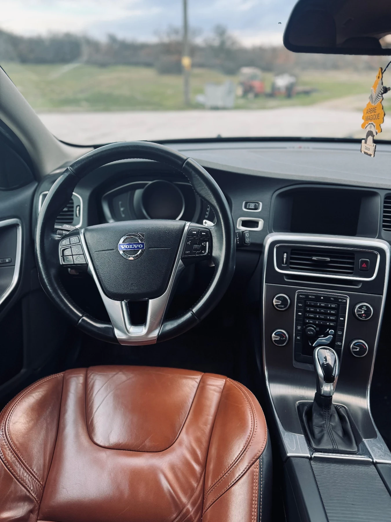 Volvo V60 | Mobile.bg � ����������� 11