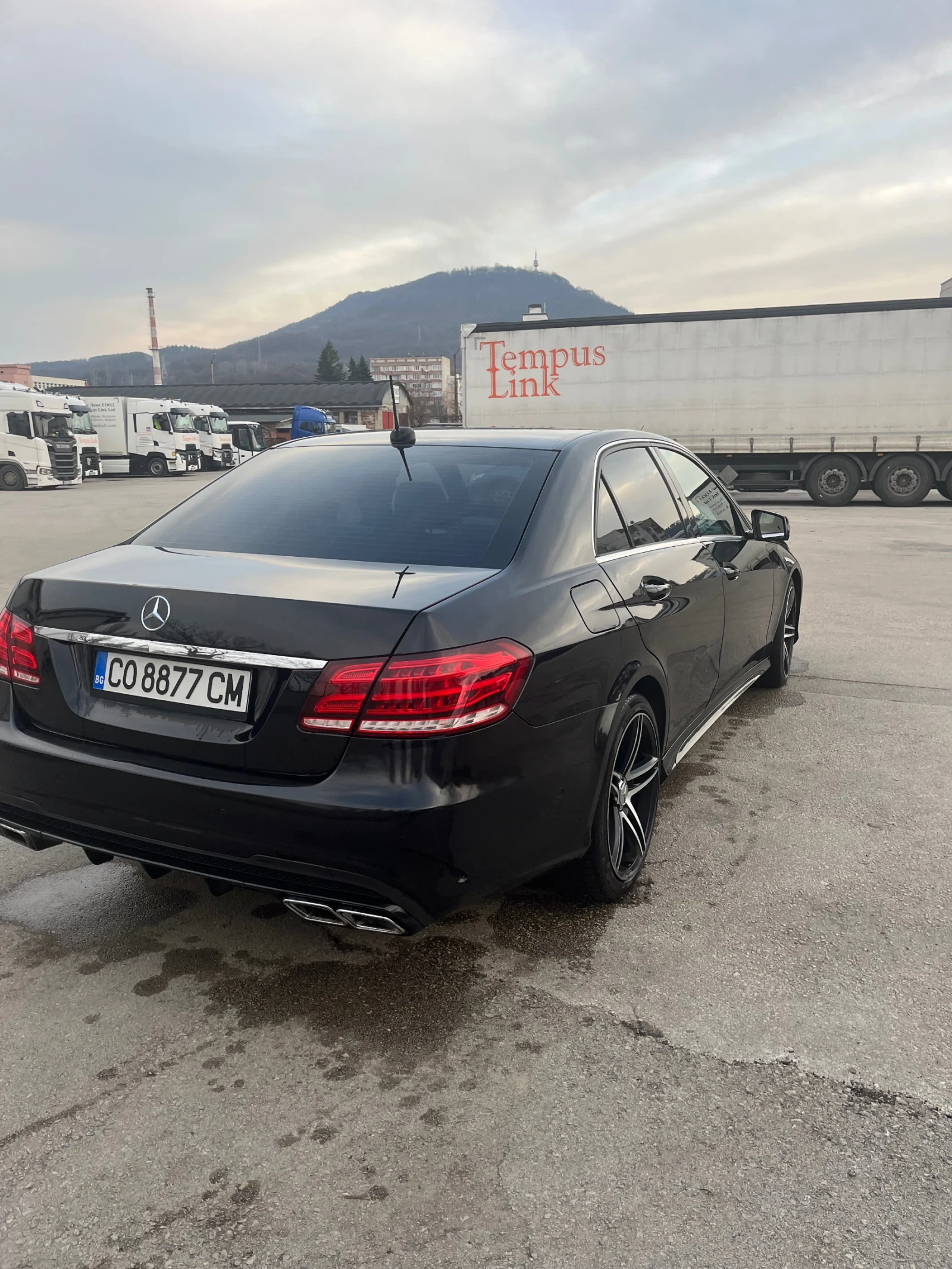 Mercedes-Benz E 200  - изображение 3