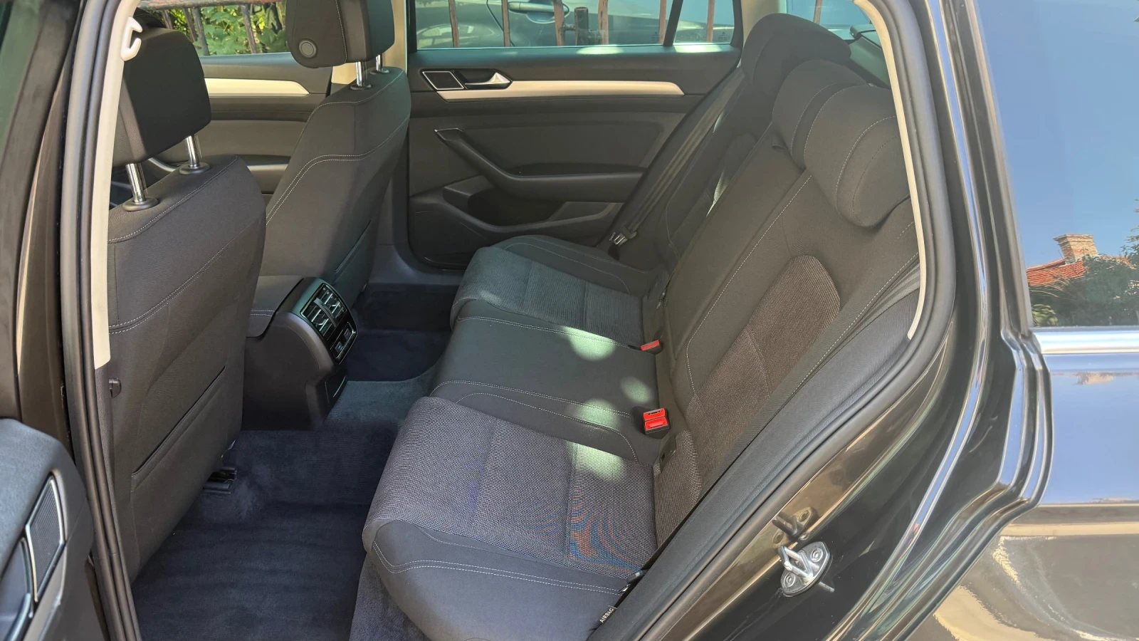 VW Passat  - изображение 5