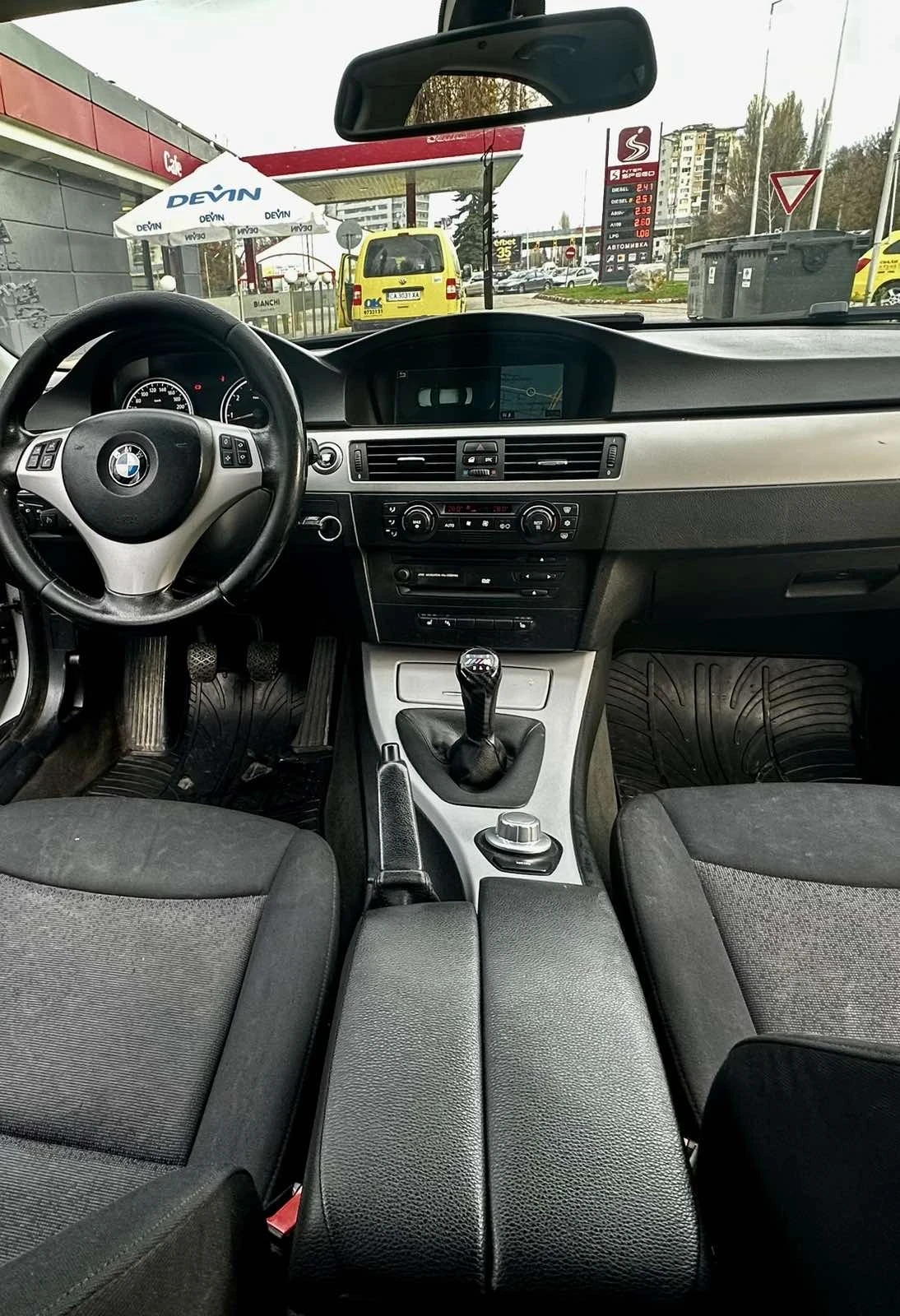 BMW 318, снимка 10 - Автомобили и джипове - 53780249