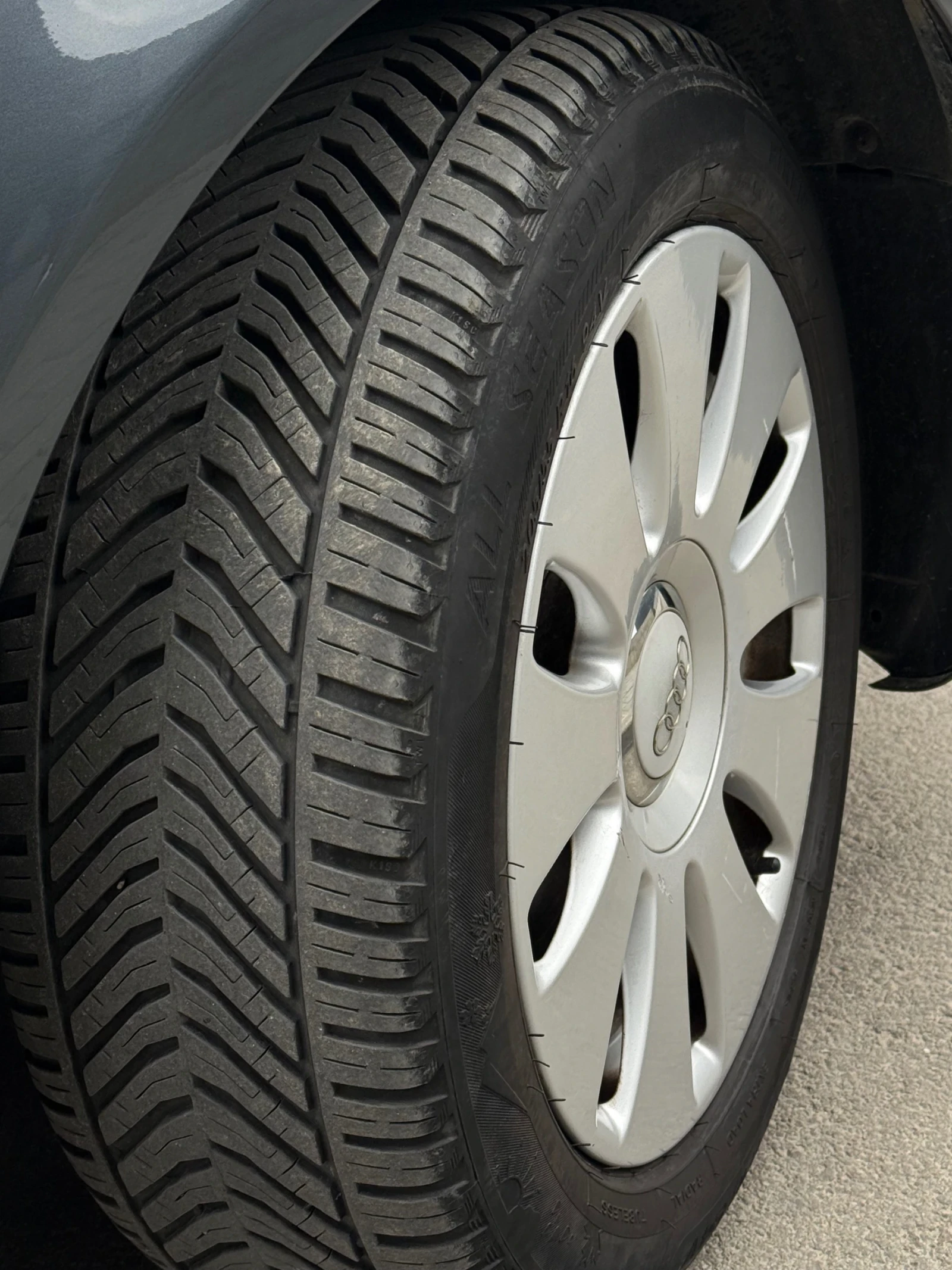 Audi A3 1.9 TDI 105 к.с 2006 * Подгрев* * Климатроник* , снимка 11 - Автомобили и джипове - 53975924