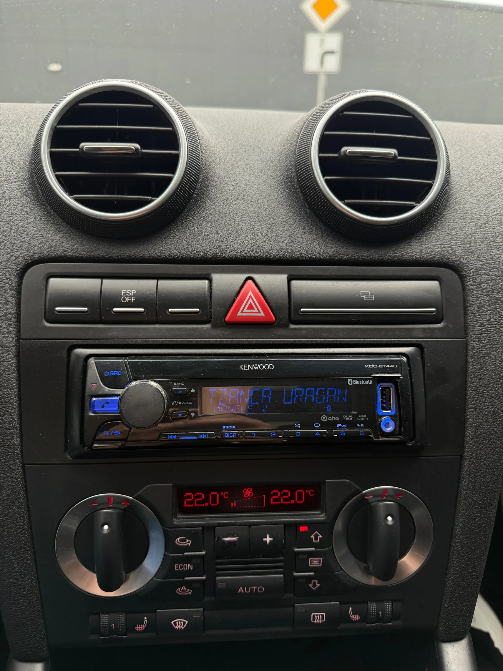 Audi A3 1.9 TDI 105 к.с 2006 * Подгрев* * Климатроник* , снимка 10 - Автомобили и джипове - 53975924