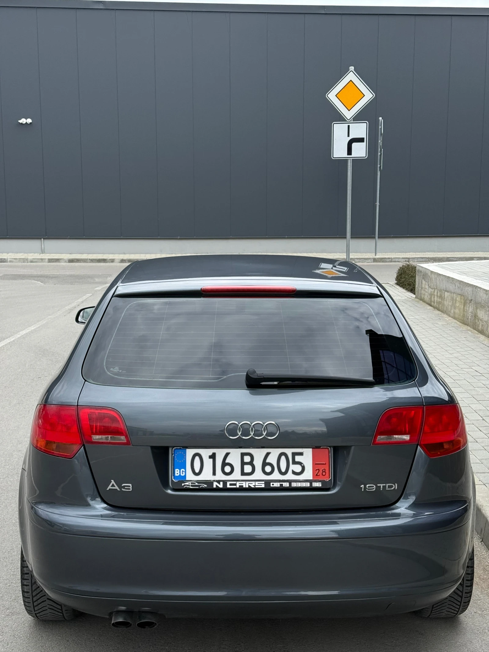 Audi A3 1.9 TDI 105 к.с 2006 * Подгрев* * Климатроник* , снимка 5 - Автомобили и джипове - 53975924