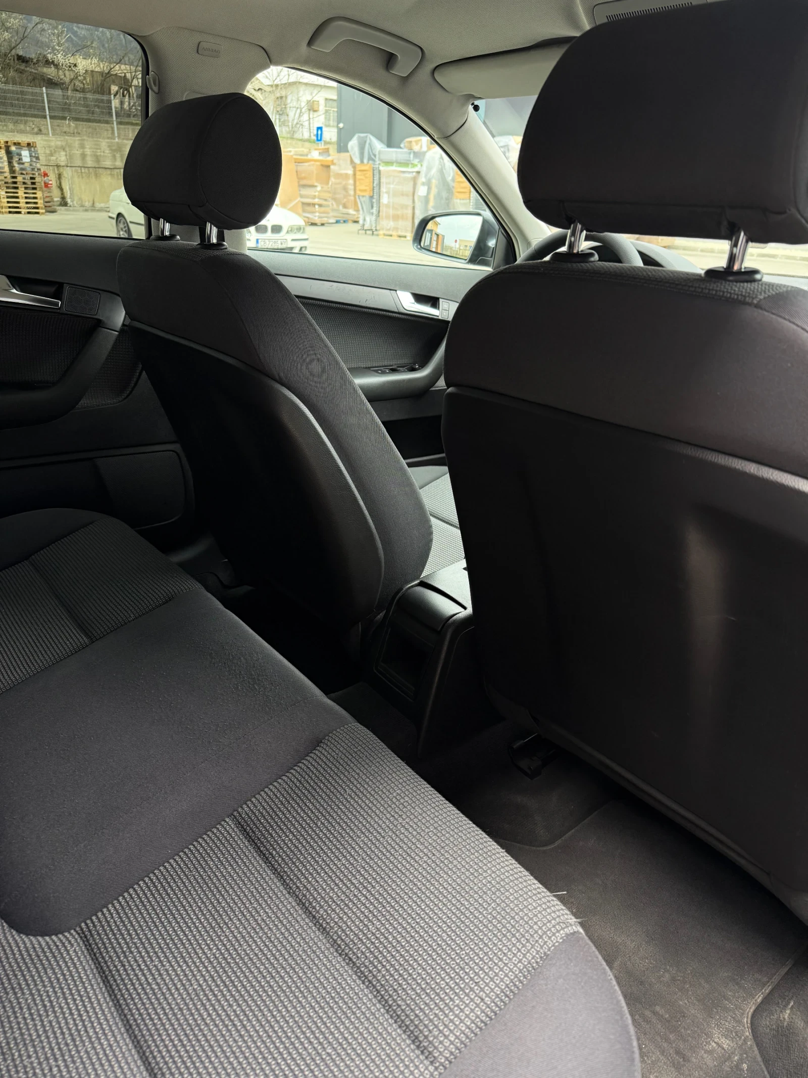 Audi A3 1.9 TDI 105 к.с 2006 * Подгрев* * Климатроник* , снимка 9 - Автомобили и джипове - 53975924