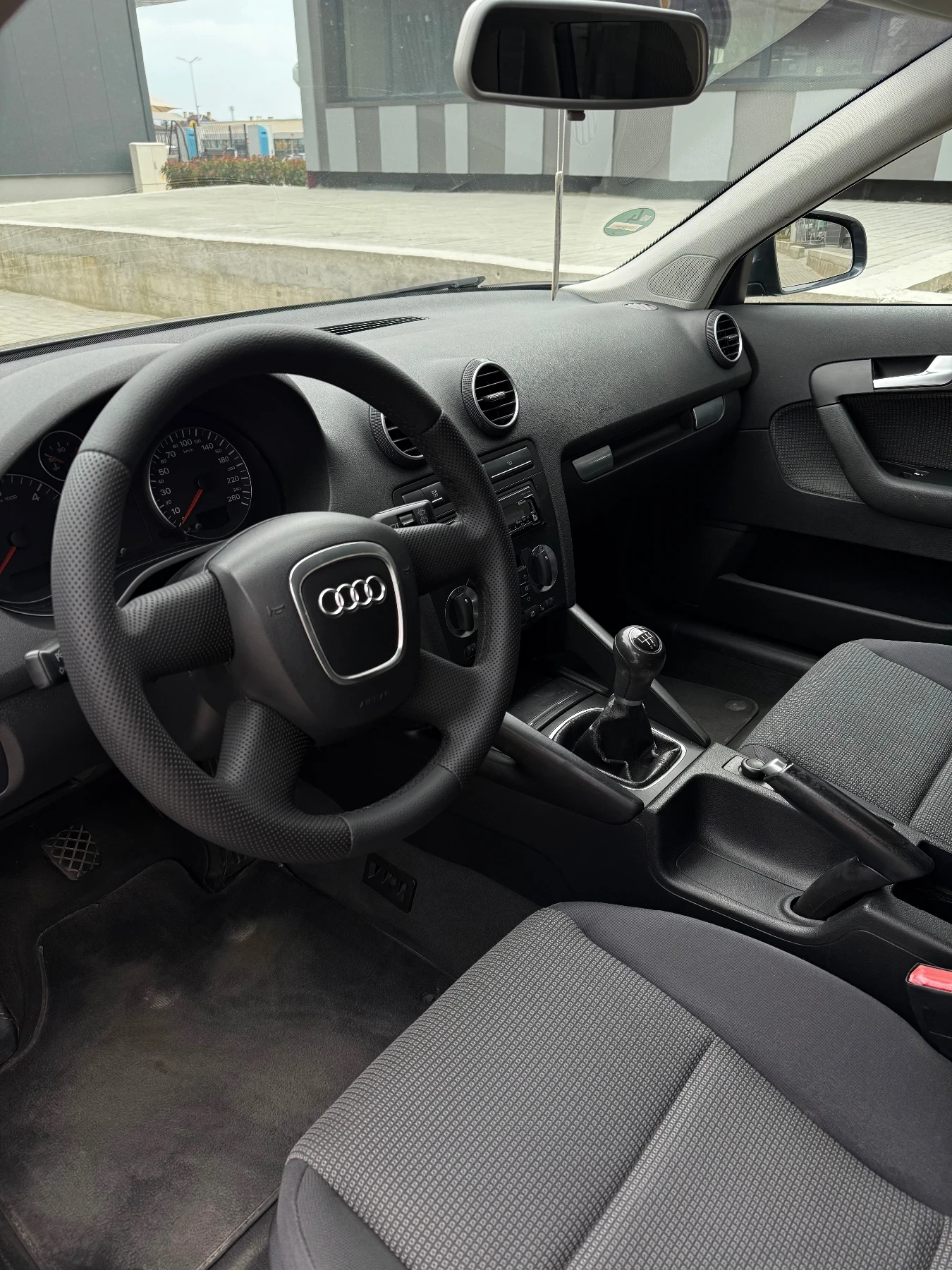 Audi A3 1.9 TDI 105 к.с 2006 * Подгрев* * Климатроник* , снимка 6 - Автомобили и джипове - 53975924